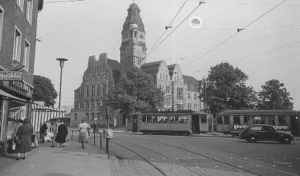 Chronik der Stadt - Blick von der Rentforter Straße auf das Rathaus (Historische Ansicht)