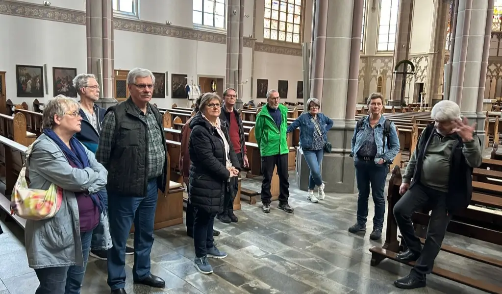Heimatverein Fotogalerie - Führung in der St. Lamberti Kirche mit W. Keuterling am 12.04.2024